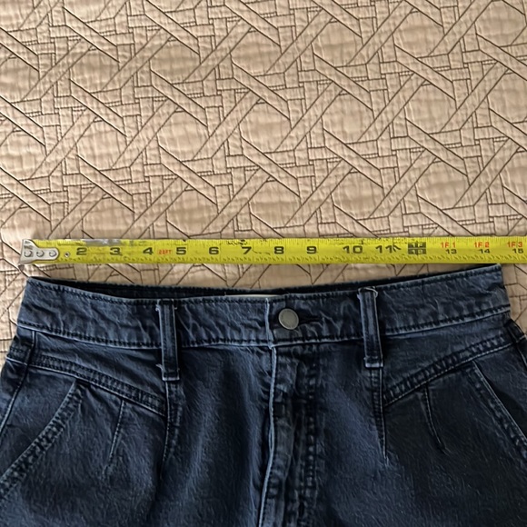 Universal Thread High Rise midi shorts - black - Picture 6 of 7